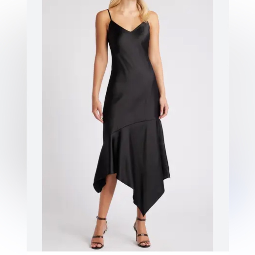 Steve Madden Lucielle Handkerchief Hem Satin Slipdress size Small‎ NWT